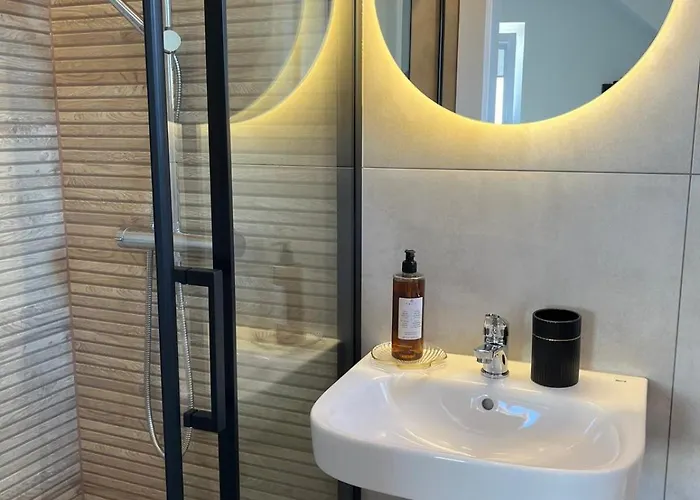 Alloggio in famiglia & *